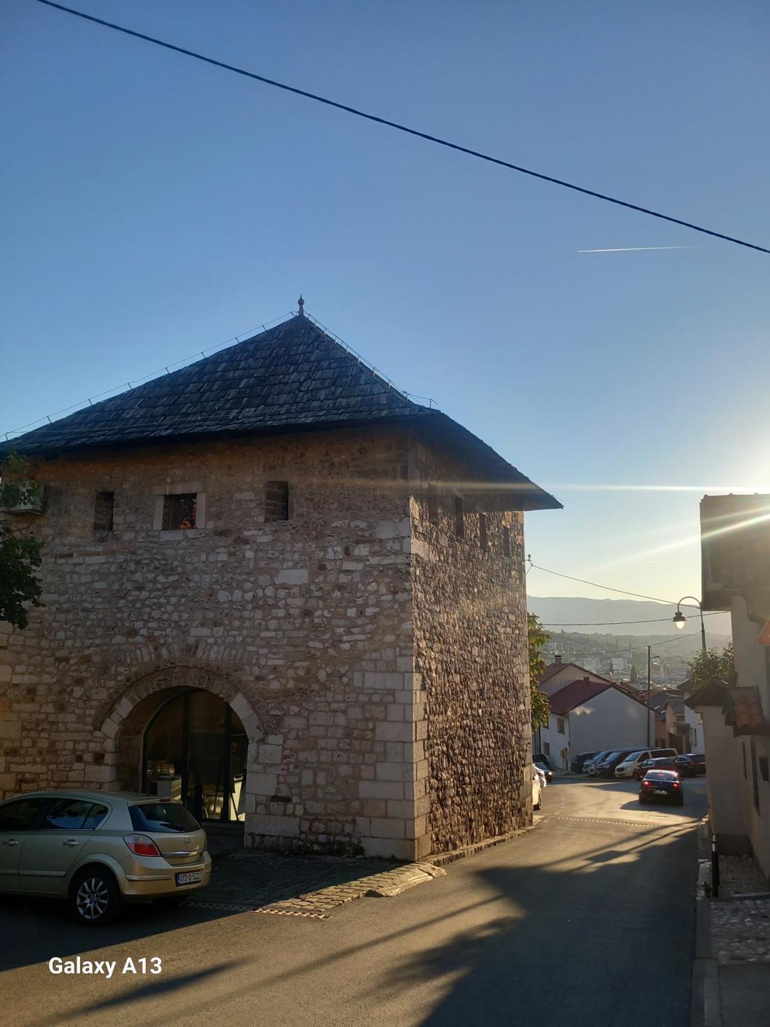 Budget Rooms Vratnik - Amazing Views ซาราเยโว ภายนอก รูปภาพ